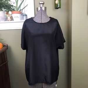 FINAL VTG Silky Simple Black Silk Blouse w/ Button